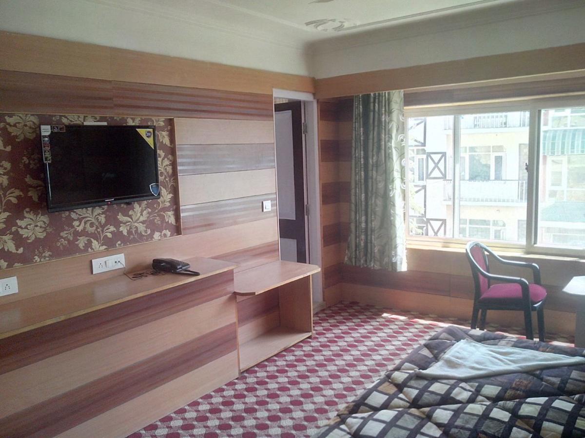 Royal Star Inn Srīnagar Extérieur photo