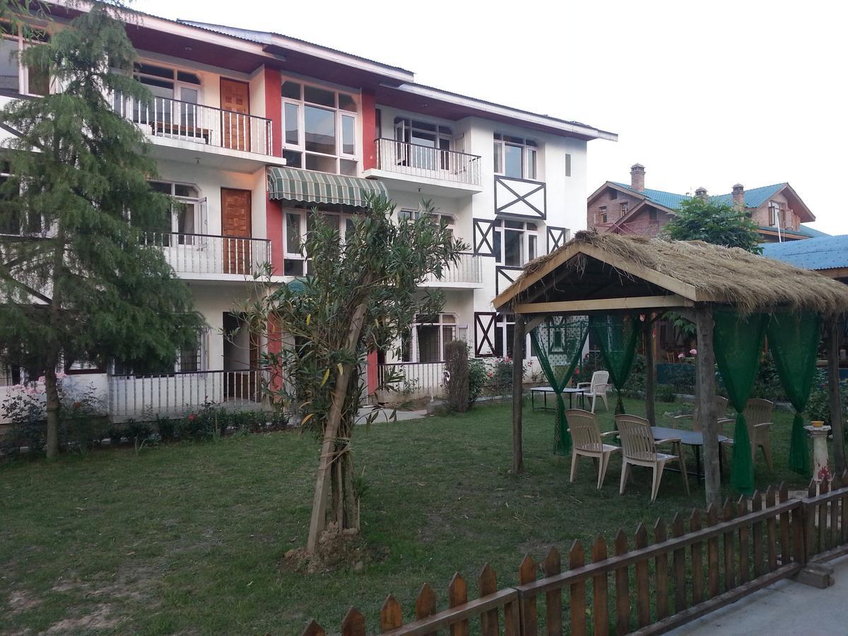 Royal Star Inn Srīnagar Extérieur photo
